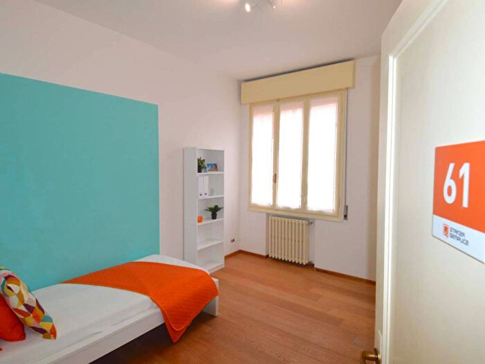 Appartamento con 6 locali in affitto in Corso Canalgrande, Centro Storico, Modena