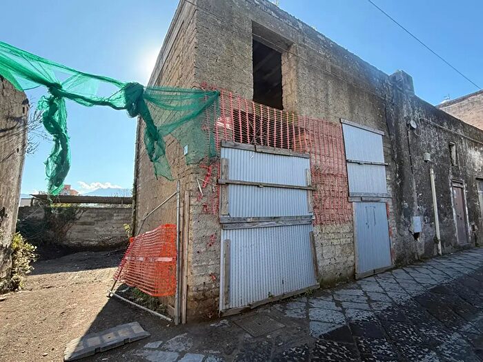 Casa bilocale in vendita in Via Giuseppe Garibaldi, Boscoreale