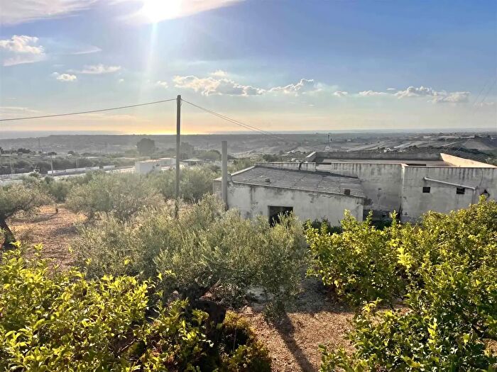 Casa trilocale in vendita in Cda Montagna, Sciacca