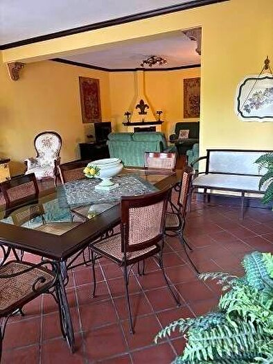 Appartamento trilocale in affitto in Via Michele DellAira, Centro, Caltanissetta