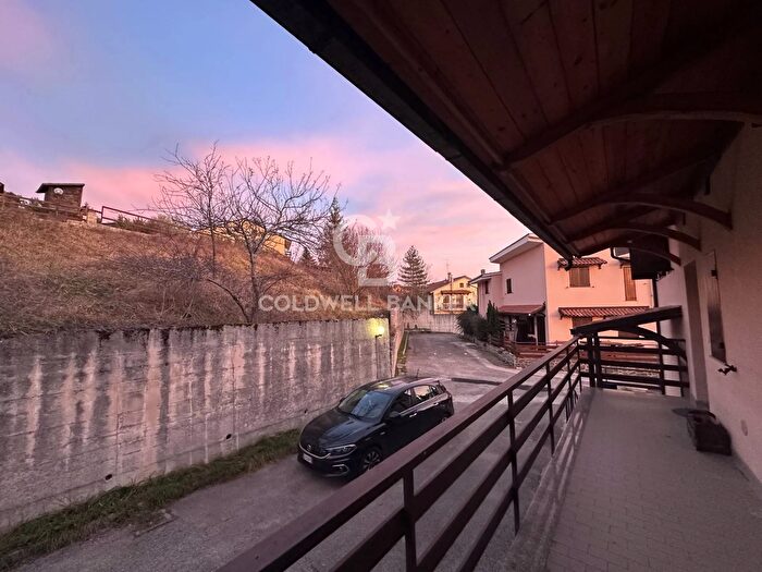 Appartamento trilocale in affitto in Via Teramo, Castel Di Sangro