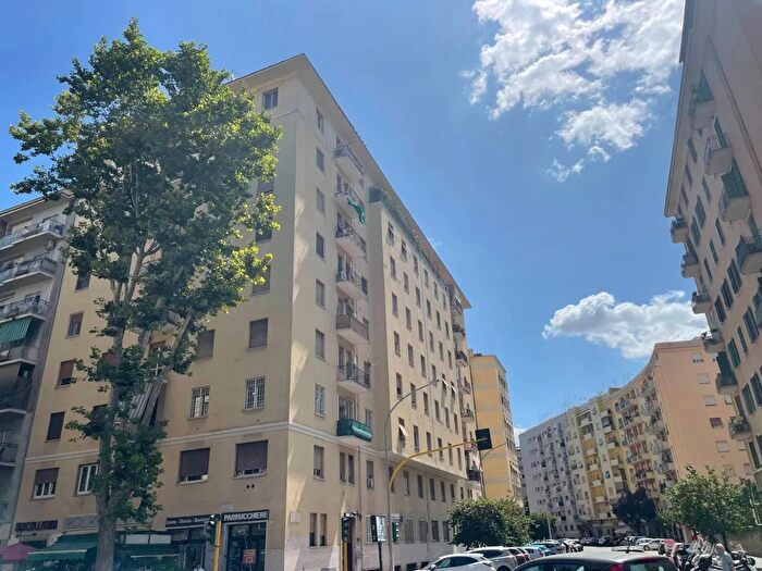 Appartamento quadrilocale in vendita in Via Borghesano Lucchese, Roma