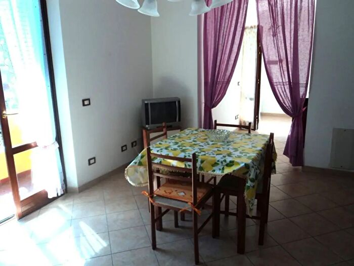 Appartamento trilocale in affitto in Pisa, Massa