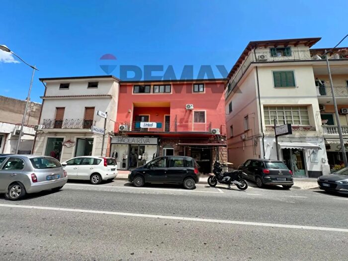 Appartamento bilocale in affitto in Via Napoli, Vairano Patenora