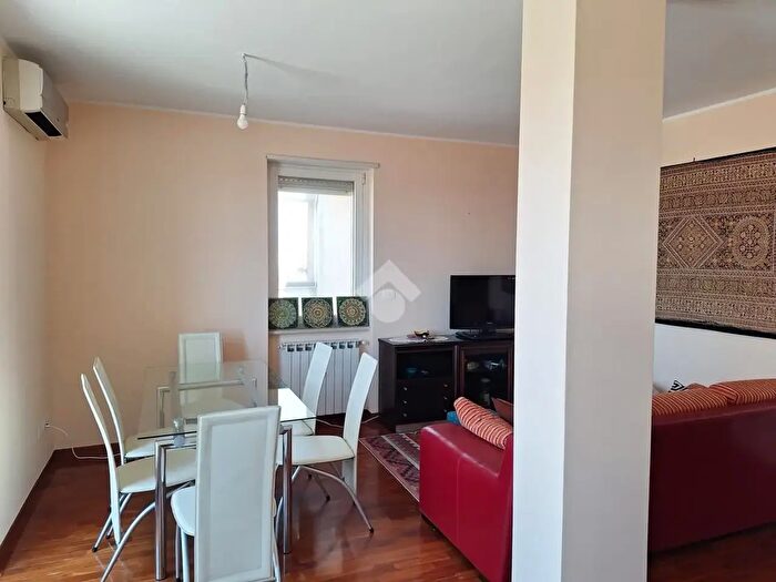 Appartamento trilocale in affitto in Appartamento Via Arturo Maria Caprioli, Lecce