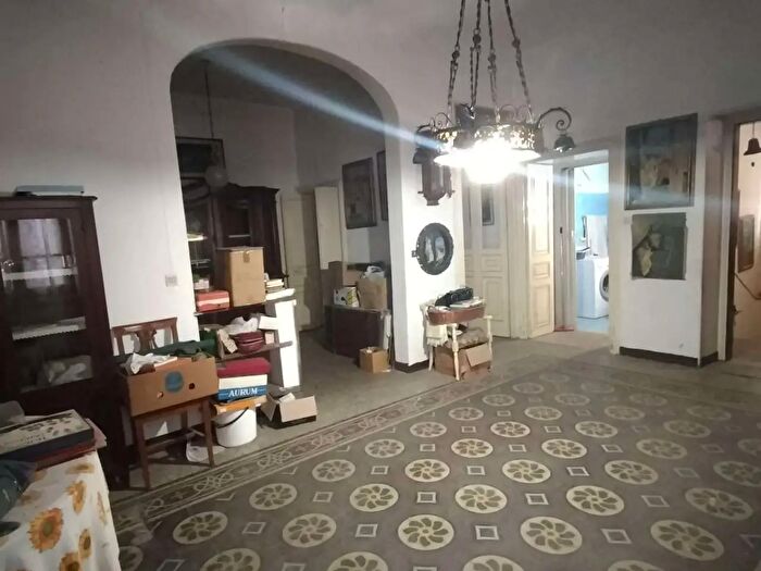 Appartamento trilocale in vendita in Via Avvocato Emanuele Rossi, Finale Ligure