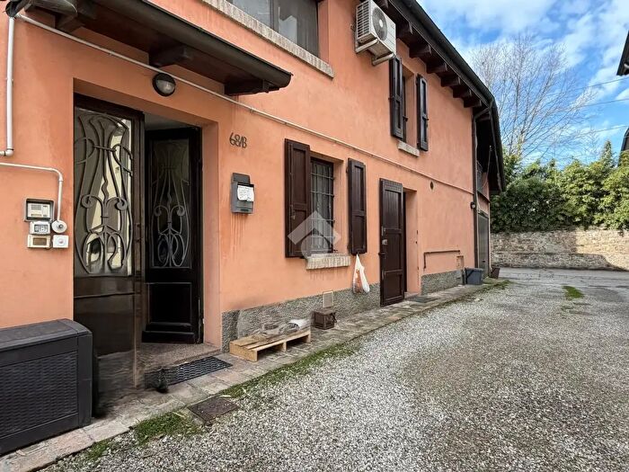 Casa bilocale in vendita in Via Maggio, Bibbiano