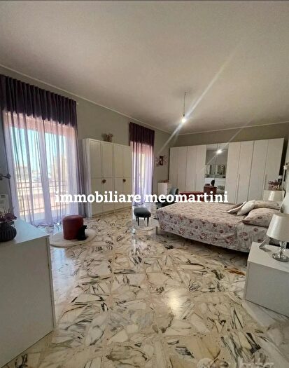Appartamento quadrilocale in vendita in Via Tisia Siracusa Sr, Siracusa