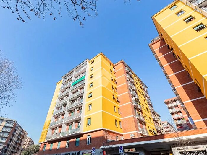 Appartamento monolocale in vendita in Via Enrico Fermi, Roma