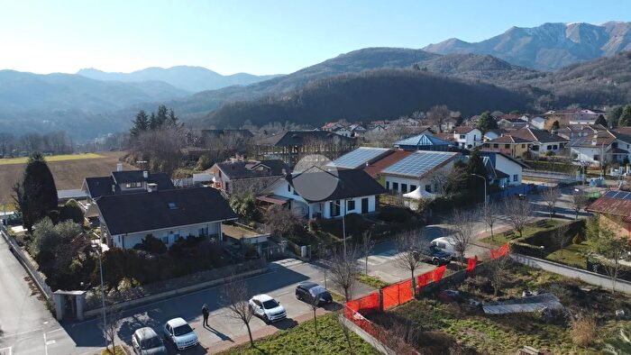 Case in Vendita e in Affitto - 2