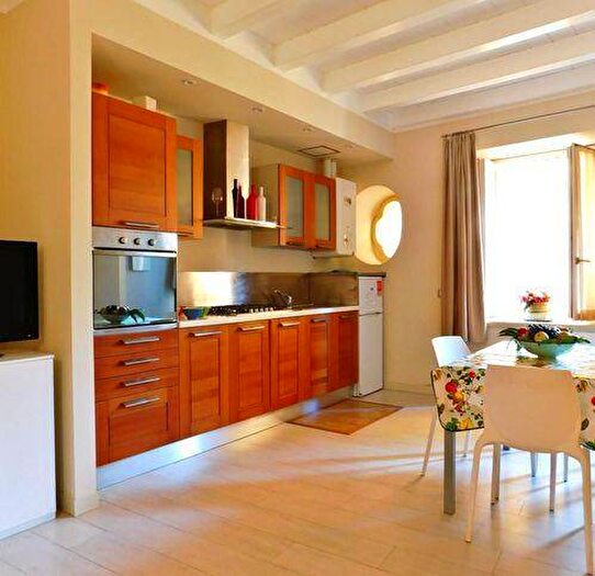 Appartamento bilocale in affitto in Centro, Levanto