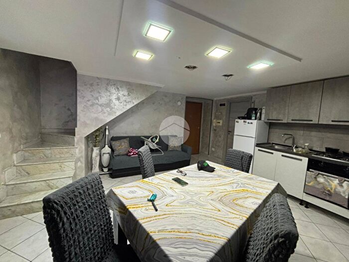 Appartamento bilocale in vendita in Via Tommaso Cornelio, Napoli