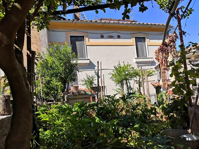 Appartamento quadrilocale in vendita in Via Michele di Florio, Cava De Tirreni