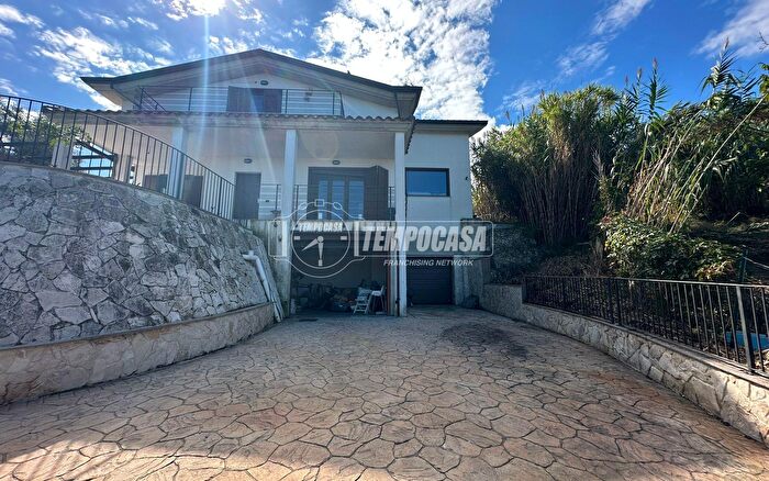 Appartamento con 5 locali in vendita in Montesilvano