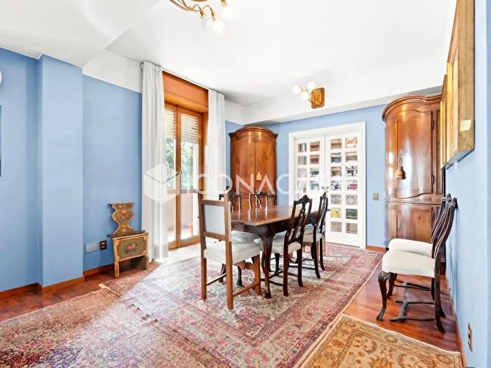 Appartamento quadrilocale in vendita in Via Giovanni Battista Piranesi, Milano