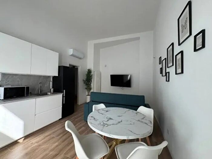 Appartamento bilocale in affitto in Via Vittoria Colonna, Milano