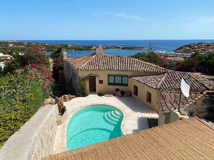 Casa con 6 locali in affitto in Via delle Caravelle, Porto Cervo, Arzachena