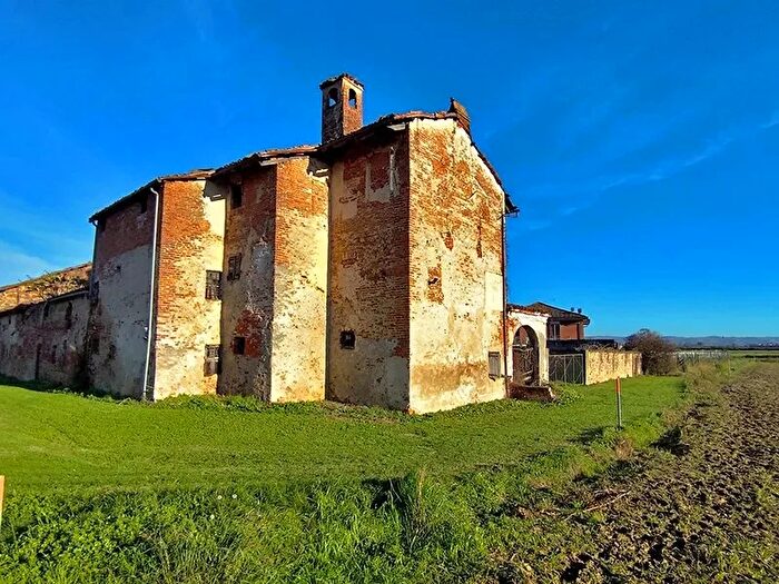 Casa con 13 locali in vendita in Bene Vagienna