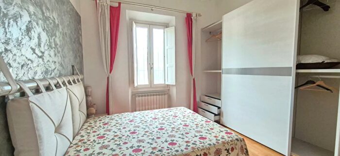 Appartamento con 5 locali in affitto in Via delle Gore, Firenze