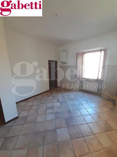 Appartamento trilocale in vendita in Poggibonsi