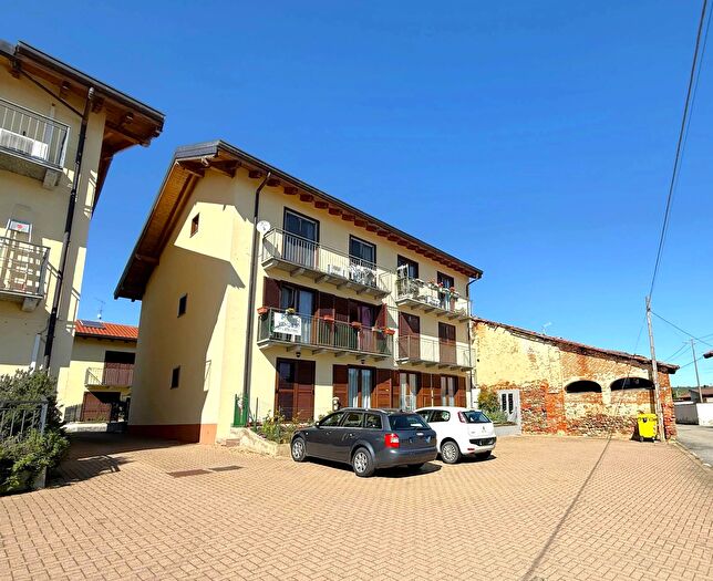 Appartamento trilocale in vendita in Cascine Gerbola, Aglie