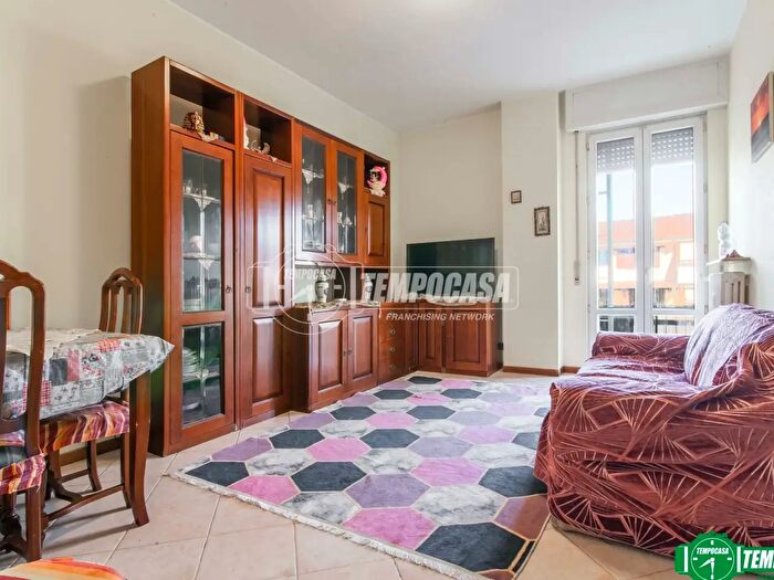 Appartamento quadrilocale in vendita in Via delle Betulle, Garbagnate Milanese