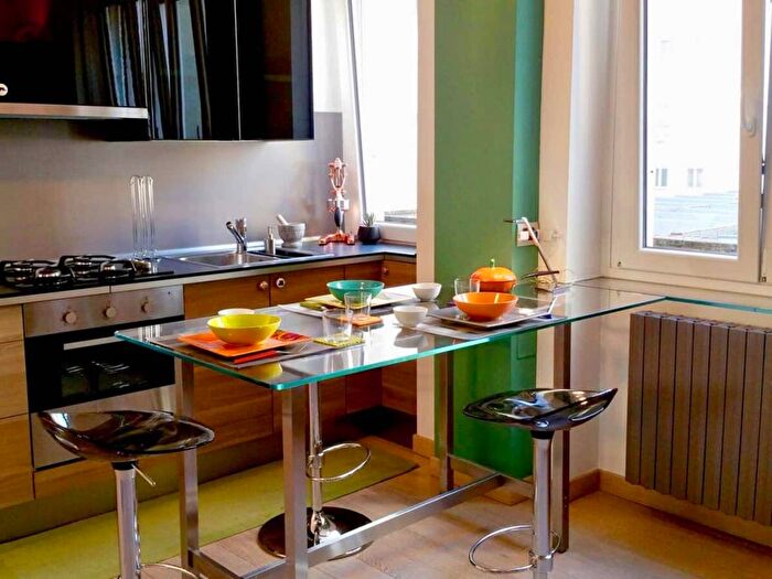 Appartamento in affitto in Via Savona, Solari, Milano