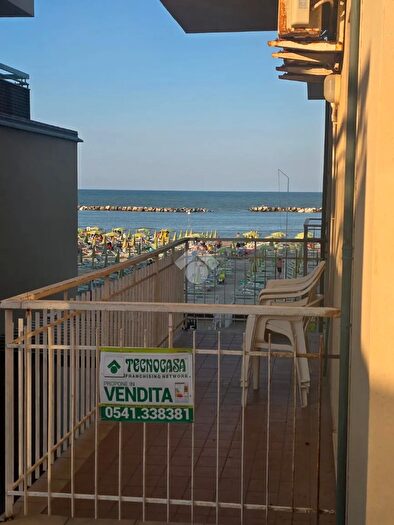 Appartamento trilocale in vendita in BellariaIgea Marina