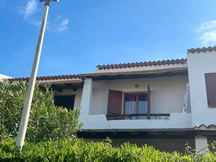 Appartamento trilocale in vendita in Santa Teresa Gallura