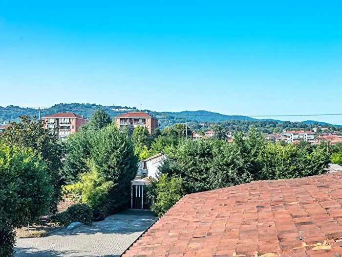 Appartamento quadrilocale in vendita in Strada Vivero, Moncalieri