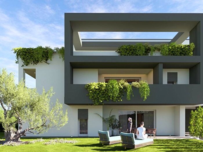 Appartamento quadrilocale in vendita in Via Roma, Centro, Borgoricco