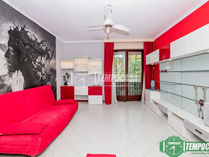 Appartamento quadrilocale in vendita in Via Gagliano, San Donato Milanese