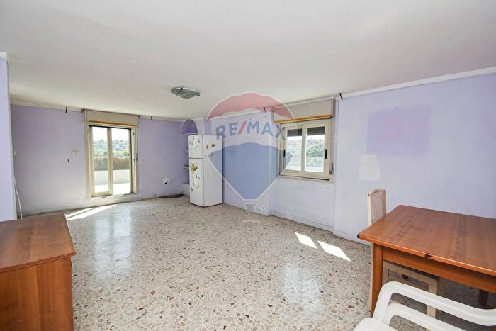 Appartamento con 5 locali in vendita in Corso Indipendenza, Catania