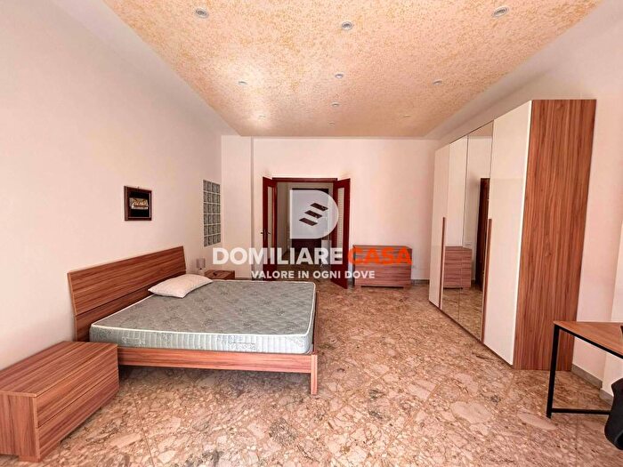 Appartamento con 5 locali in affitto in Via Santa Maria dell'Idria, San Pio Idria, Lecce
