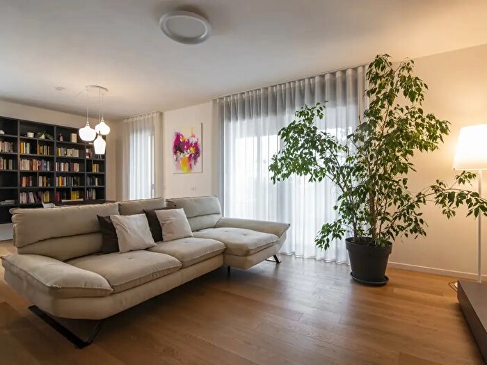 Appartamento quadrilocale in vendita in Via Giosuè Carducci, Ponte San Nicolo