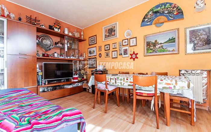 Casa con 5 locali in vendita in Vicolo San Protaso, Solbiate Olona