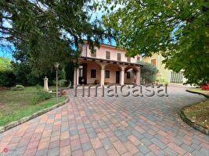 Casa con 8 locali in vendita in Via Bollati, Mirano