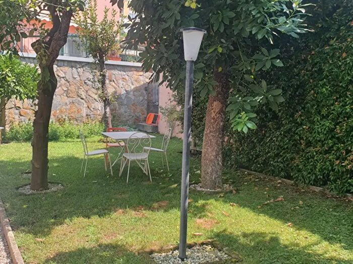 Appartamento quadrilocale in vendita in Via XX Settembre, Ospedaletti