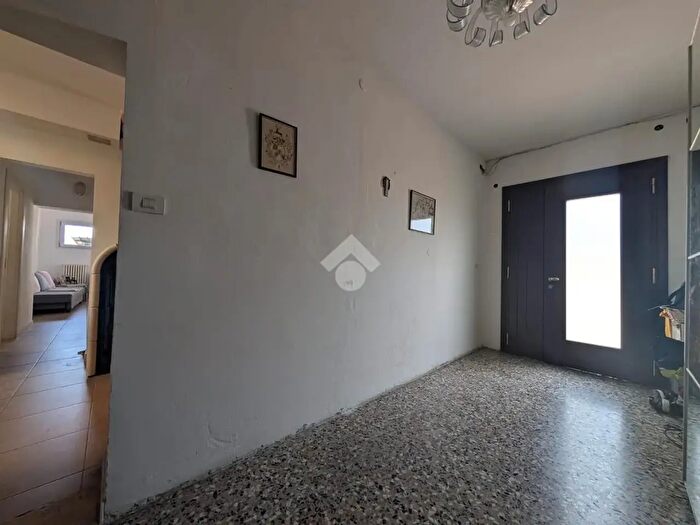 Casa con 5 locali in vendita in Bifamiliare Via della Croce, Preganziol