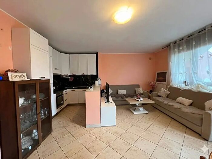 Appartamento trilocale in vendita in Via dei Tigli, Albaredo DAdige