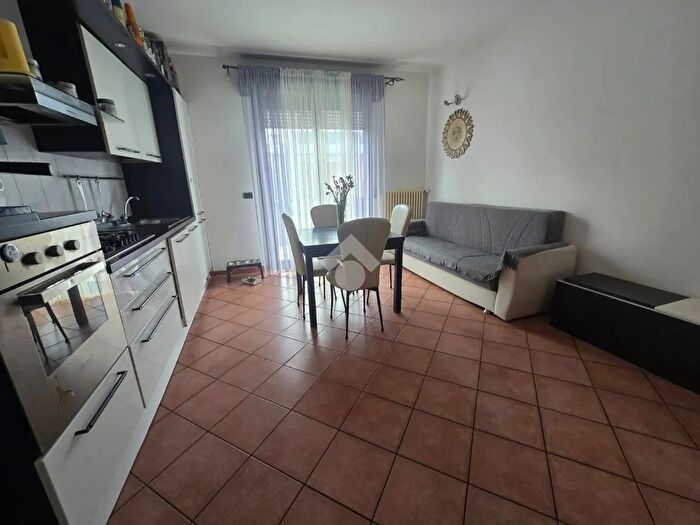 Appartamento trilocale in vendita in BellariaIgea Marina