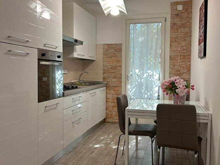 Appartamento trilocale in affitto in Via Boi, Elmas