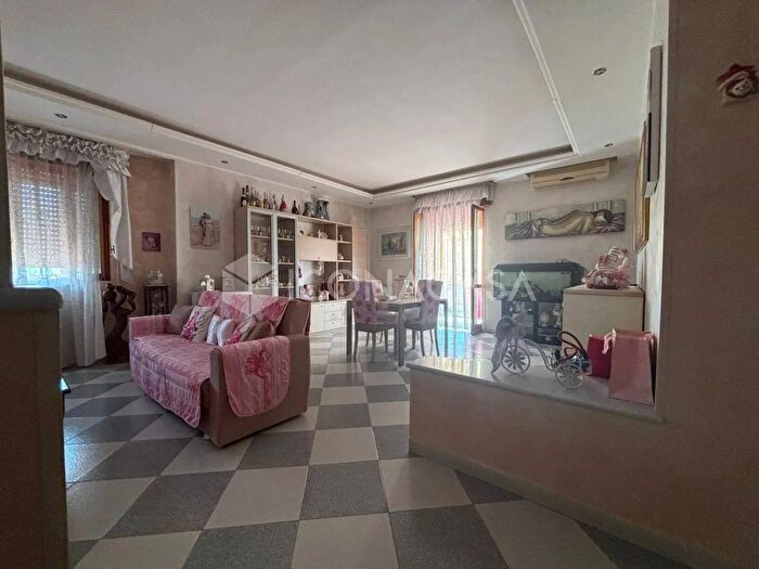 Appartamento trilocale in vendita in Via Rodolfo Morandi SNC, San Severo