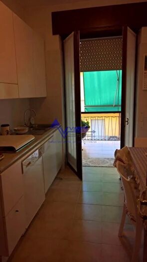 Appartamento quadrilocale in vendita in Via Francesco Nullo, Bergamo