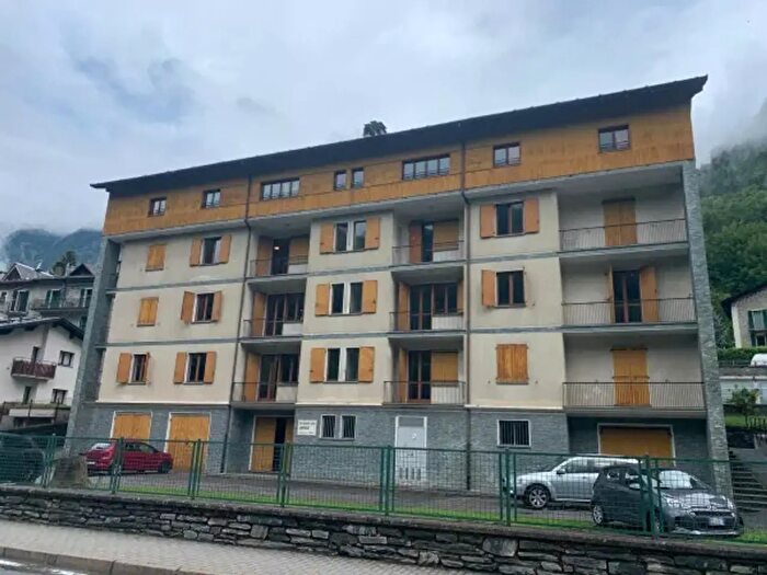 Casa con 6 locali in vendita in Via Palù, Lanzada