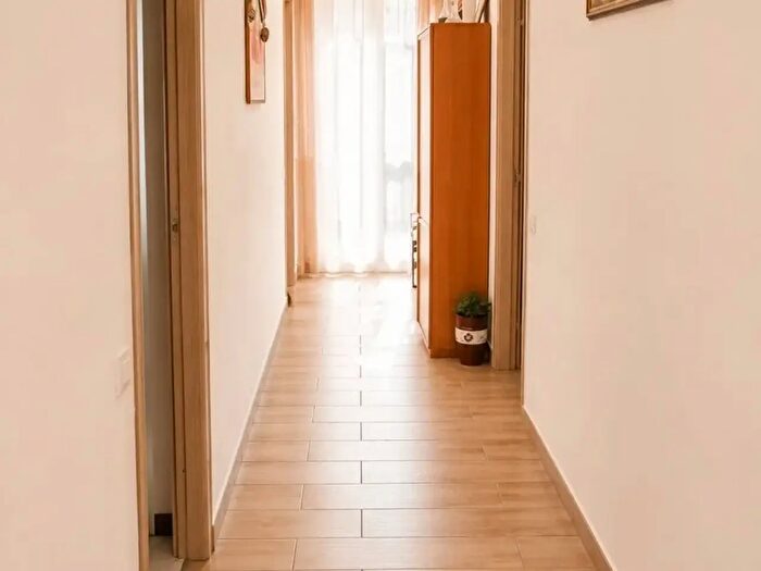 Appartamento con 7 locali in vendita in Via Giovanni Pascoli, Sannazzaro De' Burgondi