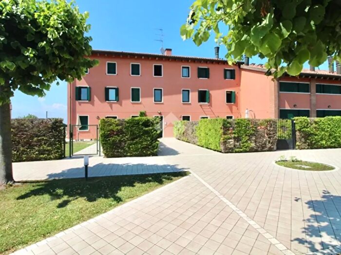 Appartamento trilocale in vendita in Str Fortuna, Caorle