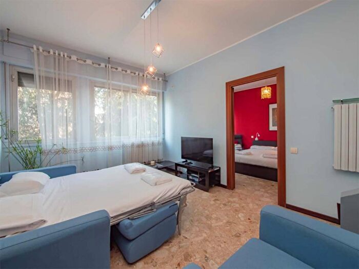 Appartamento bilocale in affitto in Via Enrico Falck, Gallaratese, Milano