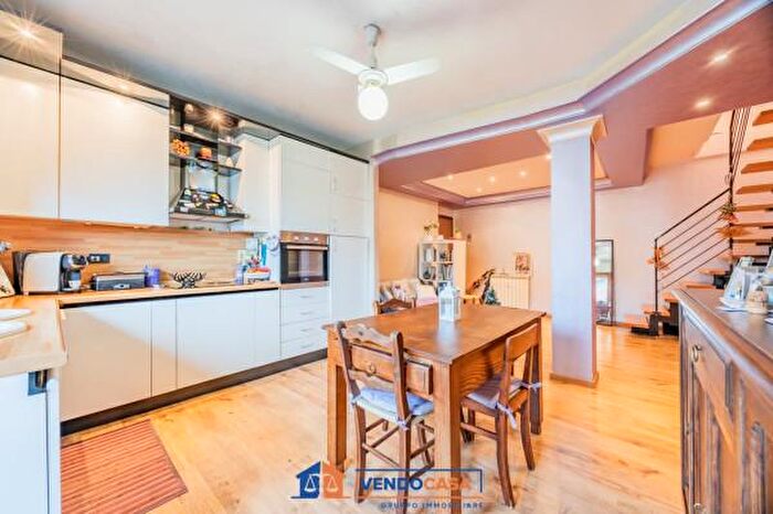 Case in Vendita e in Affitto - 2