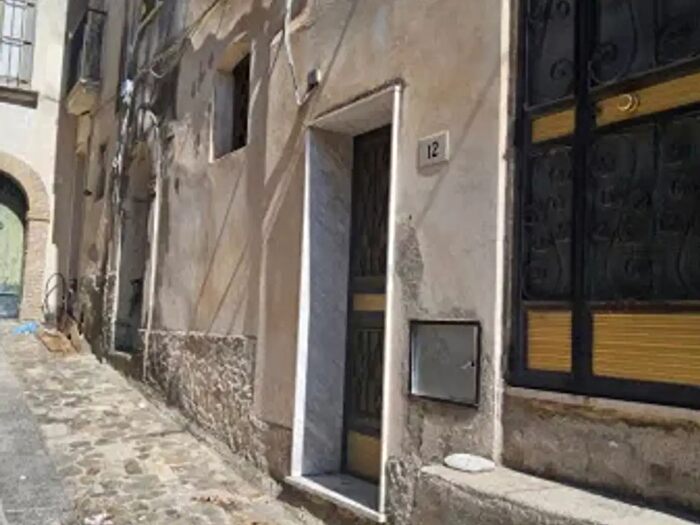 Appartamento monolocale in vendita in Vico Caracciolo, Gioiosa Ionica